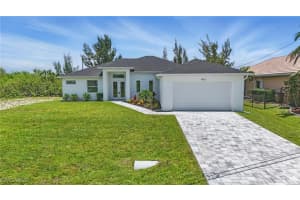 1428 27th Place, Cape Coral, FL 33993 - MLS#225053350