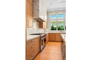 777 Broad Court, Naples, FL 34102 - MLS#225053359
