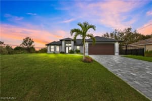 526 Wabasso Ave S, Lehigh Acres