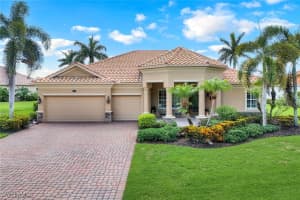 10026 Lions Bay Ct, Naples
