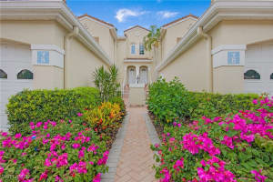 8375 EXCALIBUR Circle, Naples, FL 34108 - MLS#225053417