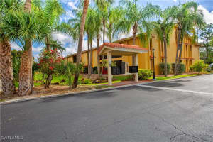 9871 Citadel Lane, Bonita Springs, FL 34135 - MLS#225053483