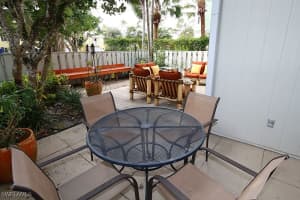 341 3rd Avenue, Naples, FL 34102 - MLS#225053498