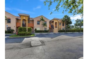 4154 Castilla Cir 206, Fort Myers