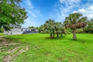 7692 Bartholomew Dr, North Fort Myers