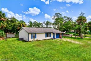 551 Golden Gate Blvd W, Naples