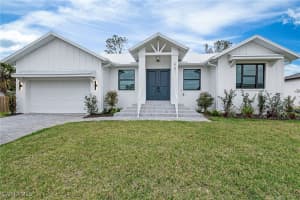 27071 Holly Ln, Bonita Springs