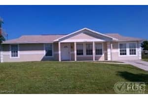 3702 6th Street, Lehigh Acres, FL 33976 Sold 08/27/25