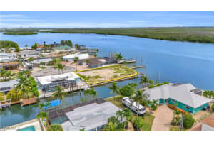 470 Madison Court, Fort Myers Beach, FL 33931 - MLS#225053633