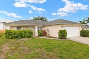 2620 25th Street, Cape Coral, FL 33993 - MLS#225053655