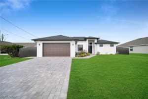 1921 4th Street, Cape Coral, FL 33991 - MLS#225053685