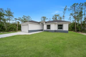 1205 W 14th St, Lehigh Acres