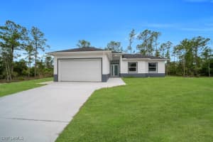 1205 14th Street, Lehigh Acres, FL 33972 - MLS#225053696