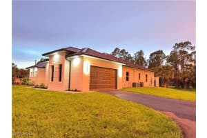 367 10TH ST NE, Naples, FL 34120 - MLS#225053716