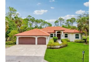 940 11th Street, Naples, FL 34117 Sold 08/18/25