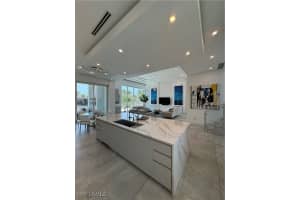 432 Bayside Avenue, Naples, FL 34108 - MLS#225053847