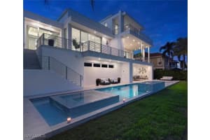 432 Bayside Avenue, Naples, FL 34108 - MLS#225053847