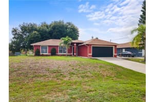 913 Allman Avenue, Lehigh Acres, FL 33971 - MLS#225053881