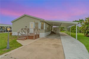7679 Farrell Rd, Bokeelia