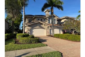 9142 Cherry Oaks Ln 4, Naples