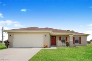 2322 24th Terrace, Cape Coral, FL 33909 - MLS#225053990