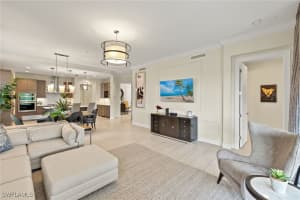 16382 Viansa Way, Naples, FL 34110 - MLS#225054053