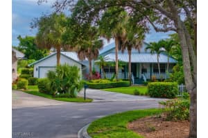 3988 Reflection Court, Naples, FL 34109 - MLS#225054104