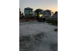 151 Matanzas Street, Fort Myers Beach, FL 33931 - MLS#225054138