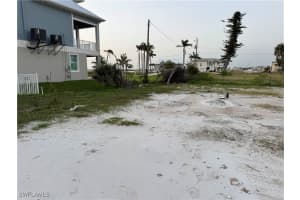 151 Matanzas Street, Fort Myers Beach, FL 33931 - MLS#225054138