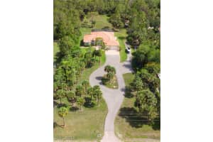1640 GOLDEN GATE BLVD W, Naples, FL 34117 - MLS#225054155