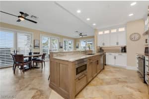 780 5th Avenue, Naples, FL 34102 - MLS#225054195