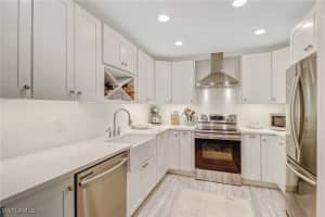 3180 Seasons Way 909, Estero
