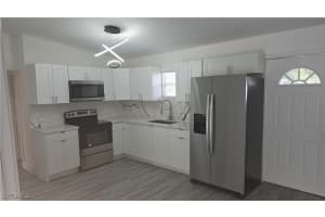 2248 Marina Park Drive, Fort Myers, FL 33905 - MLS#225054336