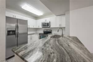 8244 Key Royal Cir 615, Naples