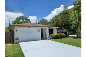 595 93rd Ave N, Naples