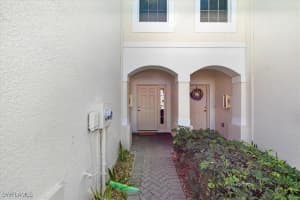 839 Hampton Circle, Naples, FL 34105 - MLS#225054507