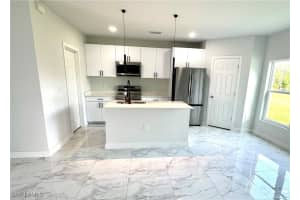 825 Porter Street, Lehigh Acres, FL 33974 - MLS#225054519
