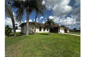 910 10th Place, Cape Coral, FL 33991 Sold 08/25/25