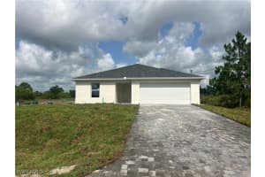 658 Ivanhoe Avenue, Lehigh Acres, FL 33974 - MLS#225054524