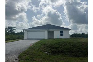 659 Glenquist Avenue, Lehigh Acres, FL 33974 Sold 08/18/25