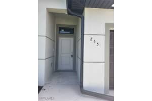 855 15th Terrace, Cape Coral, FL 33993 - MLS#225054649
