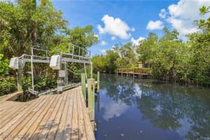 500 Kinzie Island Court, Sanibel, FL 33957 - MLS#225054670