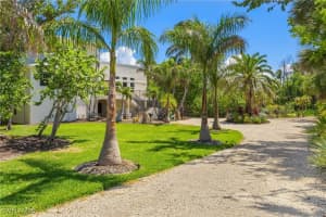 500 Kinzie Island Court, Sanibel, FL 33957 - MLS#225054670