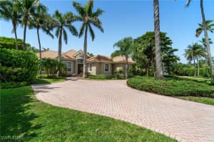 238 9th Avenue, Naples, FL 34102 Sold 07/11/25