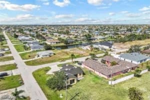 615 23rd Place, Cape Coral, FL 33990 - MLS#225054716