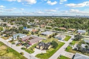 615 23rd Place, Cape Coral, FL 33990 - MLS#225054716