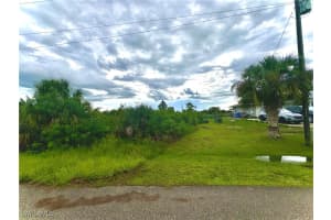 3015 65th Street, Lehigh Acres, FL 33971 - MLS#225054722
