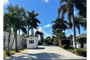 1221 Diamond Lake Circle, Naples, FL 34114 Sold 09/03/25