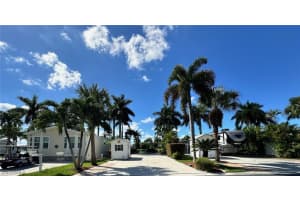 1221 Diamond Lake Circle, Naples, FL 34114 Sold 09/03/25