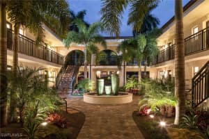 960 7th Street, Naples, FL 34102 - MLS#225054778